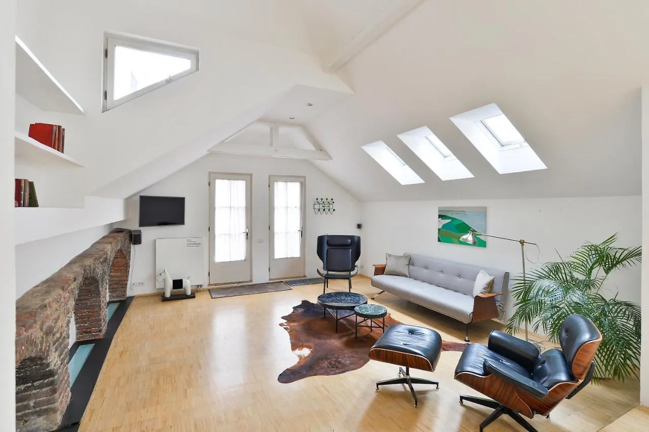 Lejlighed Eclectic Loft With Terrace