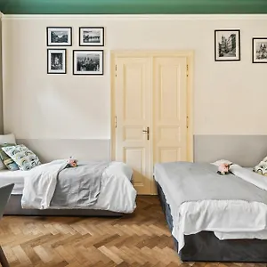 Apts In Old Town By Michal&friends Apartment