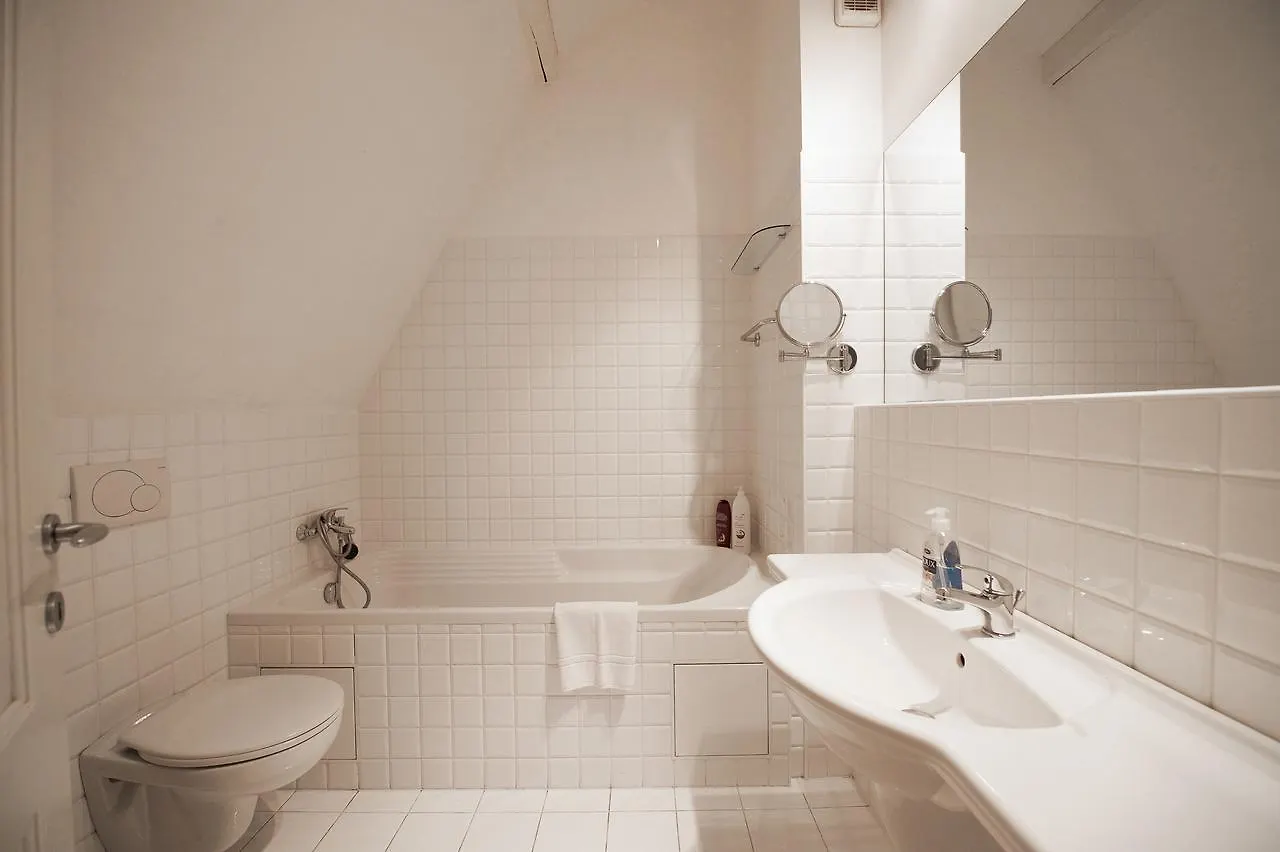 Eclectic Loft Royal Way Apartment Prague 0*,  Czech Republic